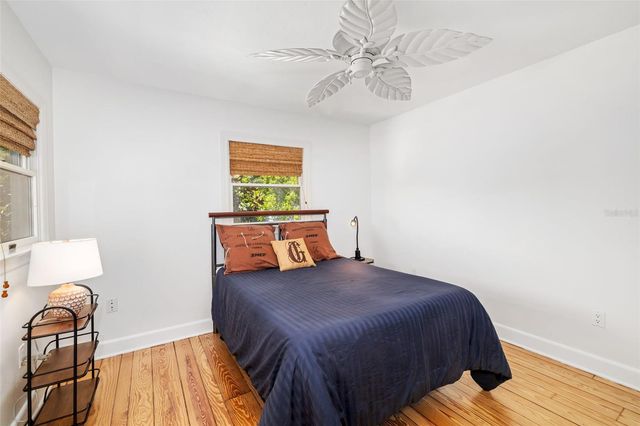 1434 LADUE LANE, Sarasota, FL 34231