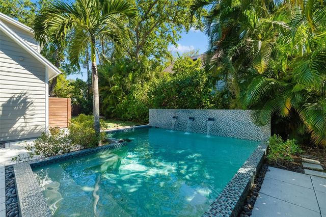 1434 LADUE LANE, Sarasota, FL 34231