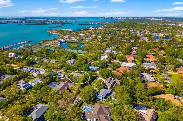 1434 LADUE LANE, Sarasota, FL 34231