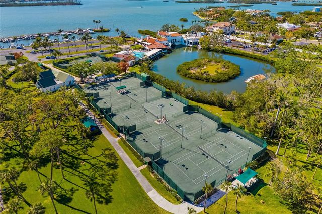 1434 LADUE LANE, Sarasota, FL 34231