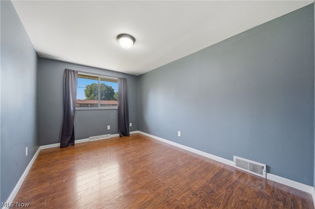 3825 34th Street NE, Canton, OH 44705