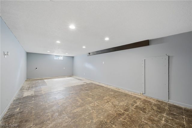 3825 34th Street NE, Canton, OH 44705