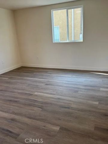 7019 Estrella, Los Angeles, CA 90044