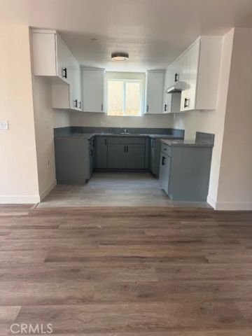 7019 Estrella, Los Angeles, CA 90044