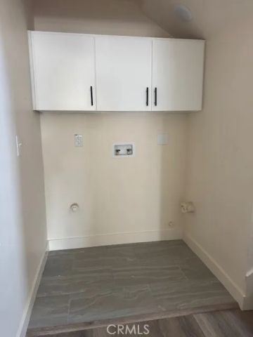 7019 Estrella, Los Angeles, CA 90044