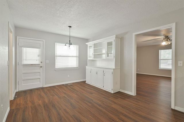 1841 NW 42nd Street, Oklahoma City, OK 73118