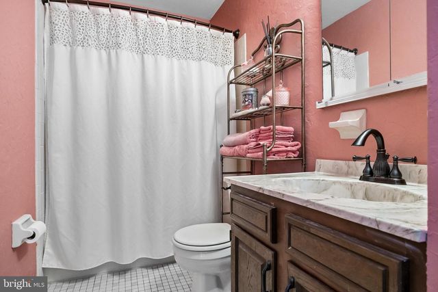 25 NORWOOD CT, Medford, NJ 08055