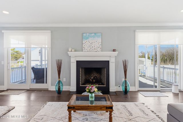 9 Griffin Street, Monmouth Beach, NJ 07750