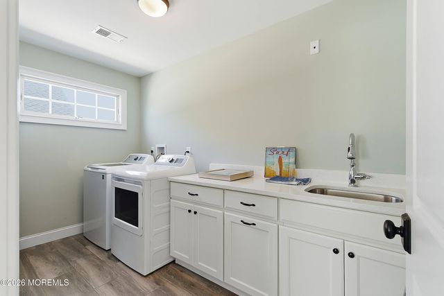 9 Griffin Street, Monmouth Beach, NJ 07750