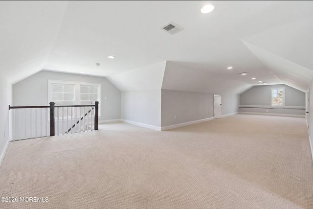 9 Griffin Street, Monmouth Beach, NJ 07750