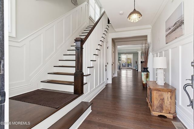 9 Griffin Street, Monmouth Beach, NJ 07750