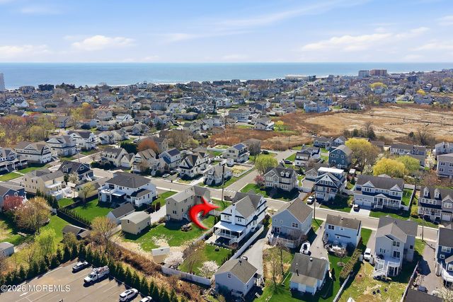 9 Griffin Street, Monmouth Beach, NJ 07750