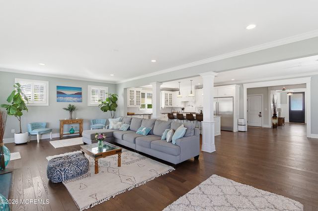 9 Griffin Street, Monmouth Beach, NJ 07750