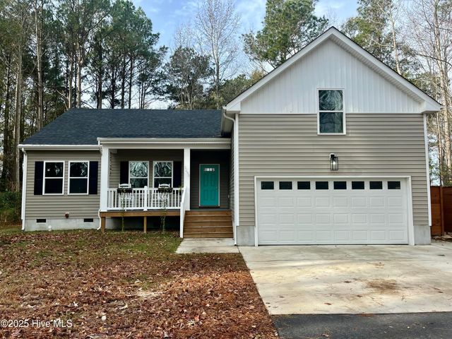 3290 Caratoke Highway, Currituck, NC 27929