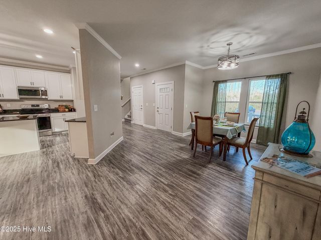 3290 Caratoke Highway, Currituck, NC 27929