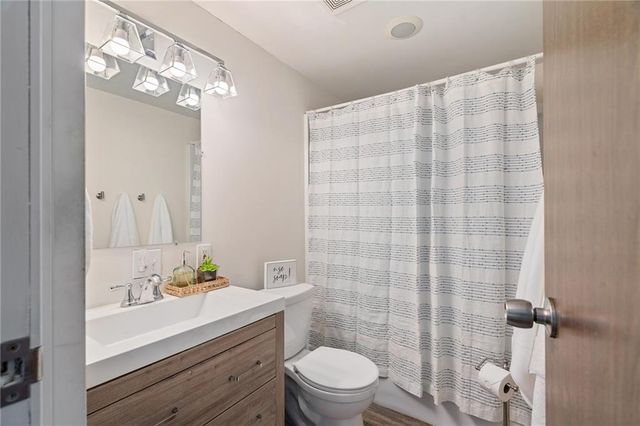 4049 Montana Road, Ottawa, KS 66067