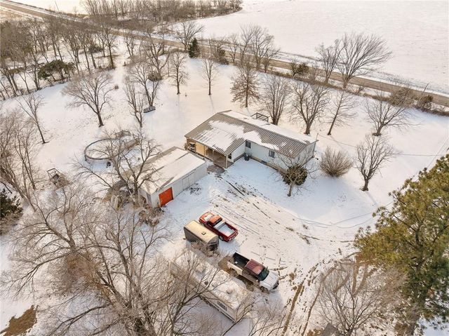 4049 Montana Road, Ottawa, KS 66067