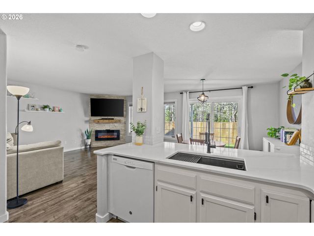 42017 Nw ELMHURST Ct, Banks, OR 97106