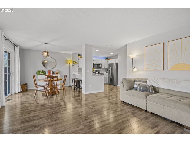 42017 Nw ELMHURST Ct, Banks, OR 97106