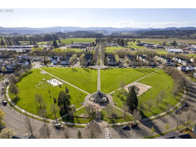 42017 Nw ELMHURST Ct, Banks, OR 97106