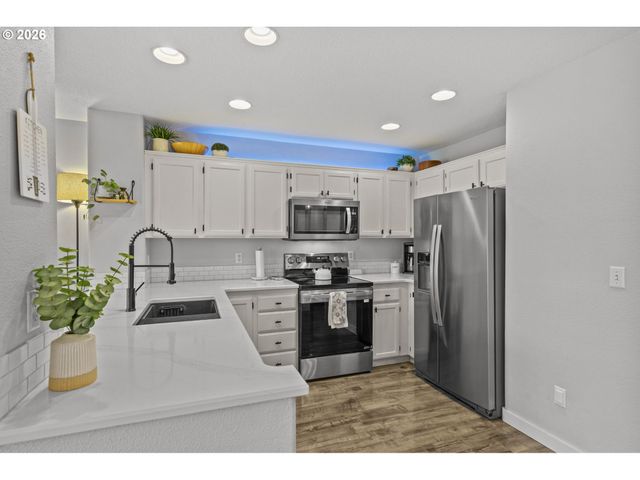42017 Nw ELMHURST Ct, Banks, OR 97106