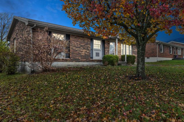 720 Estes Drive, Winchester, KY 40391