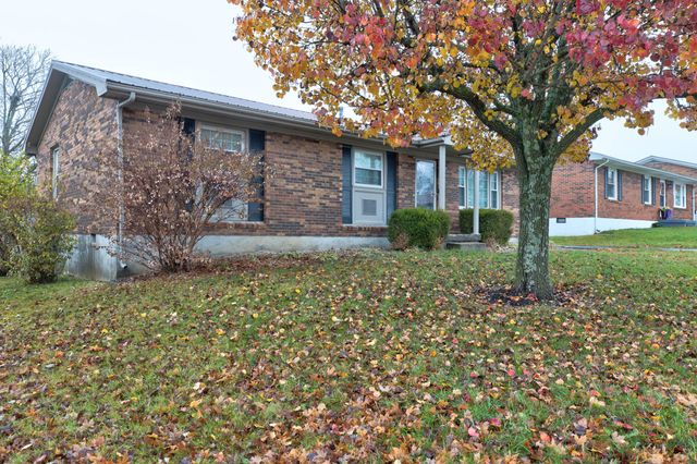 720 Estes Drive, Winchester, KY 40391