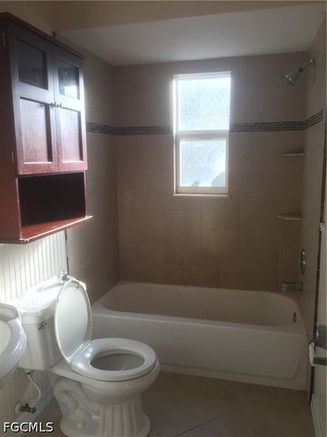 7401 Albany RD, Fort Myers, FL 33967