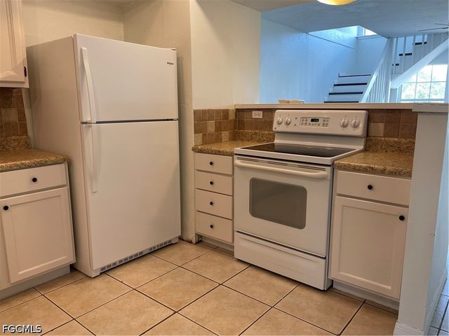 7401 Albany RD, Fort Myers, FL 33967