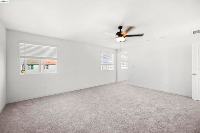 9620 Mason Trails Rd, Roseville, CA 95747