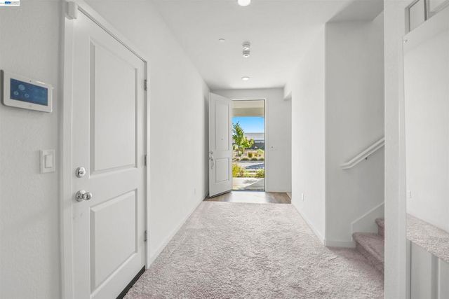 9620 Mason Trails Rd, Roseville, CA 95747