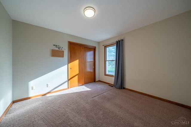 1501 Rockleigh Road, Washington Twp, OH 45458