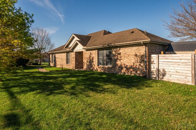 1501 Rockleigh Road, Washington Twp, OH 45458