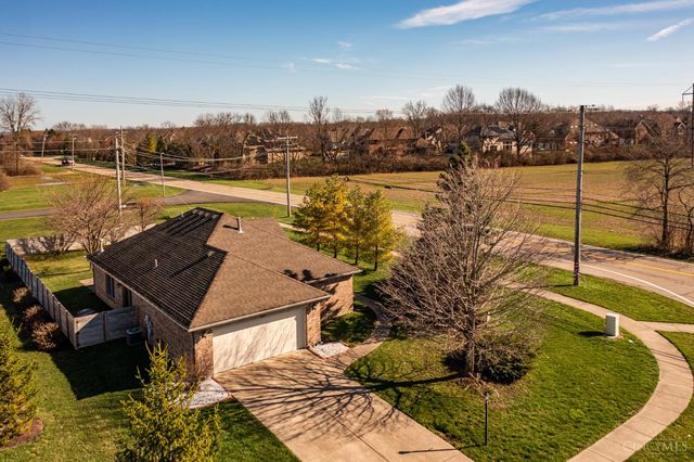 1501 Rockleigh Road, Washington Twp, OH 45458