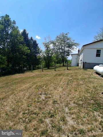 702 DOLLAR, Bunker Hill, WV 25413