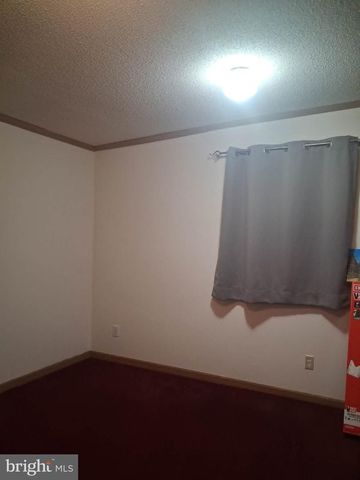 702 DOLLAR, Bunker Hill, WV 25413