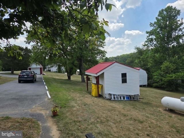 702 DOLLAR, Bunker Hill, WV 25413