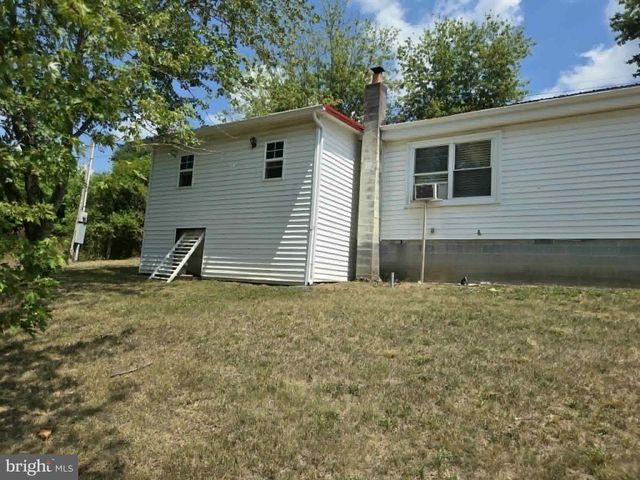 702 DOLLAR, Bunker Hill, WV 25413