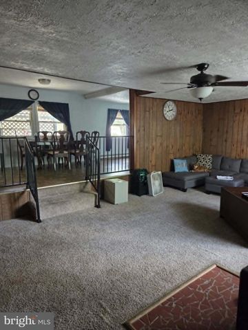 702 DOLLAR, Bunker Hill, WV 25413