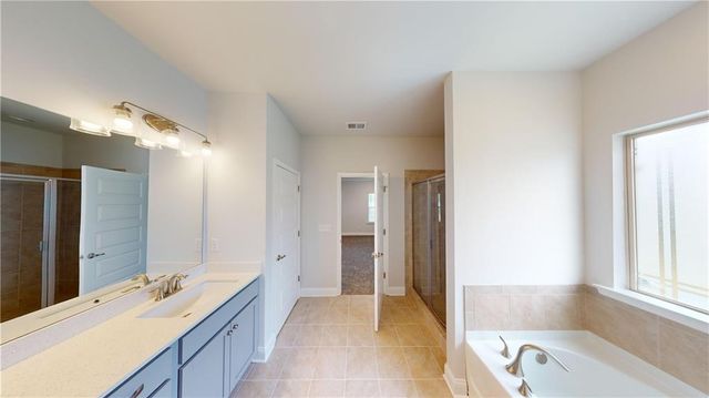 1035 Holliday Pass, Griffin, GA 30223
