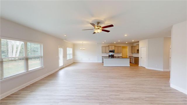 1035 Holliday Pass, Griffin, GA 30223