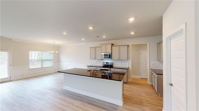 1035 Holliday Pass, Griffin, GA 30223