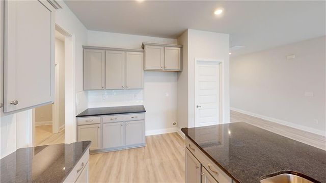 1035 Holliday Pass, Griffin, GA 30223