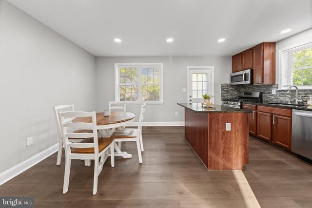5922 CEDONIA AVE, Baltimore, MD 21206