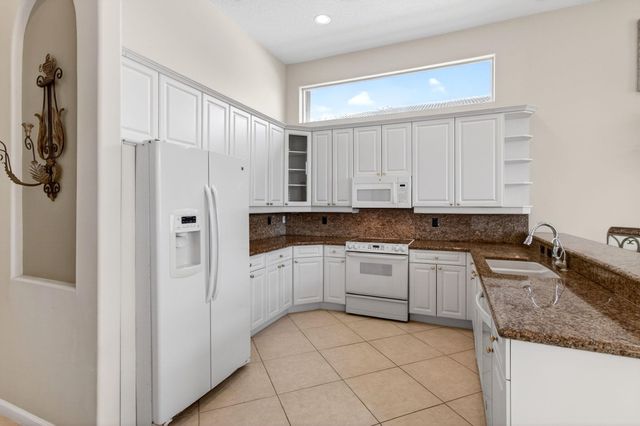 11044 Malaysia Circle, Boynton Beach, FL 33437