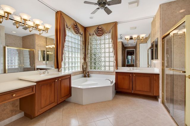 11044 Malaysia Circle, Boynton Beach, FL 33437