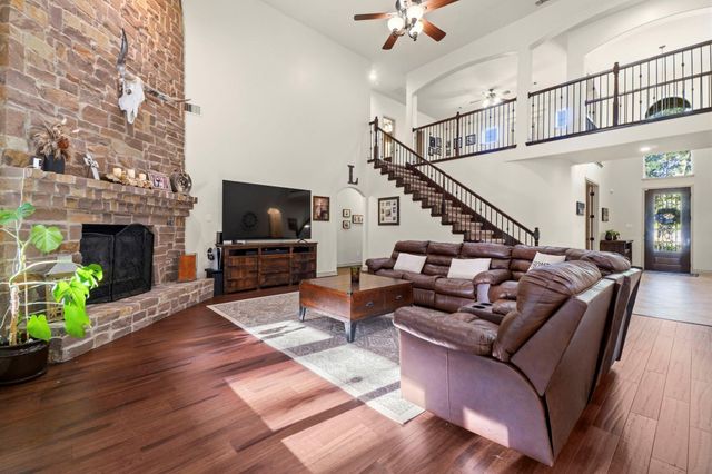 11612 Princess Ann Court, Montgomery, TX 77316