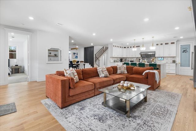 4726 Hopkins Avenue, Dallas, TX 75209