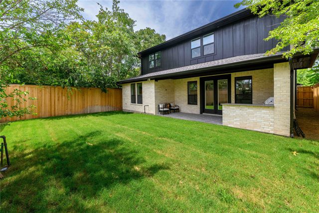4726 Hopkins Avenue, Dallas, TX 75209