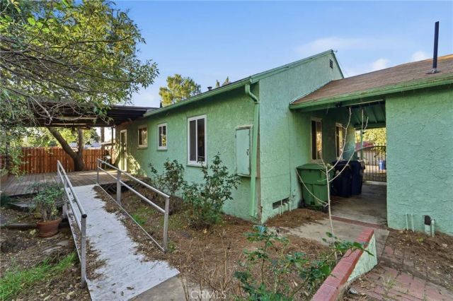 8226 Fenwick Street, Sunland, CA 91040